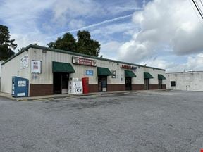 Former Hair Salon Available for Lease