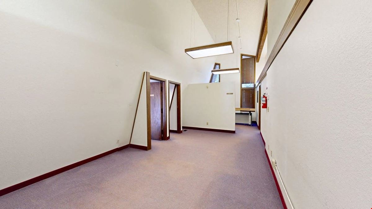 11 E Airport Rd