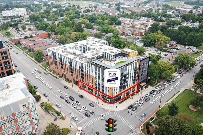 Preview of Retail space for Rent at 685 South Limestone