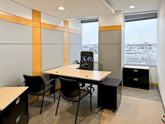 Regus - Mississauga - Toronto Airport Corporate Centre