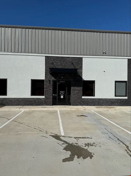 Preview of commercial space at 3810 N Mason Road
