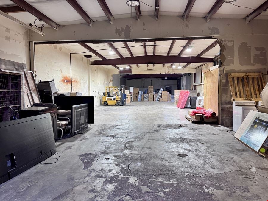 1593 Beltline Rd