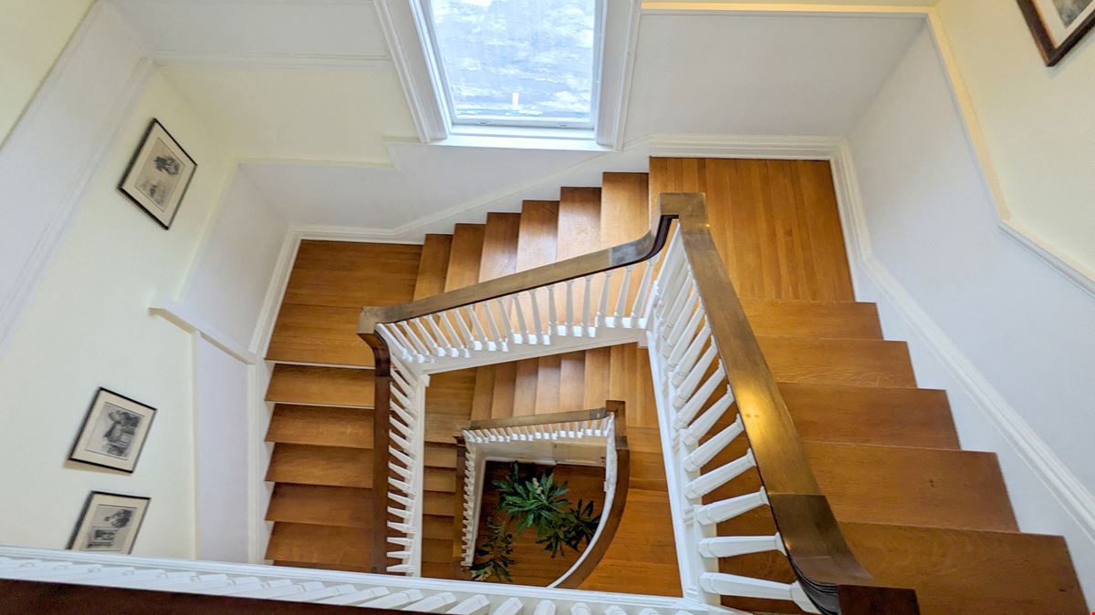 525 Delaware Ave