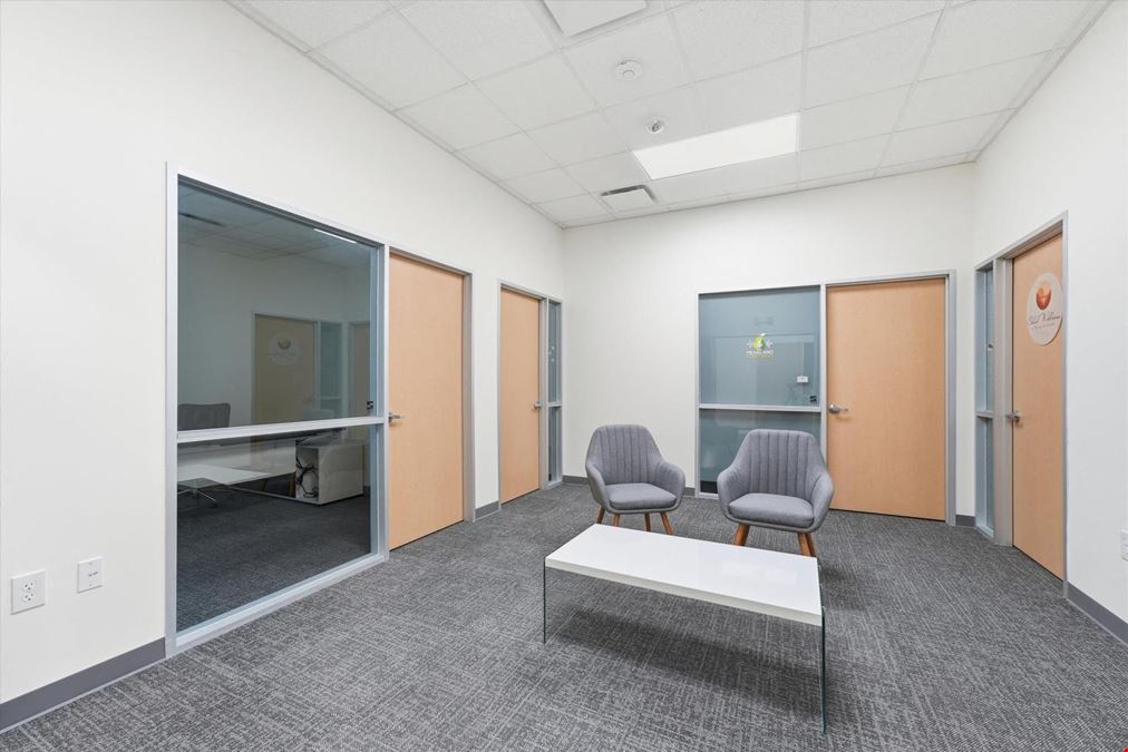 2880 Broadway Bend Dr 