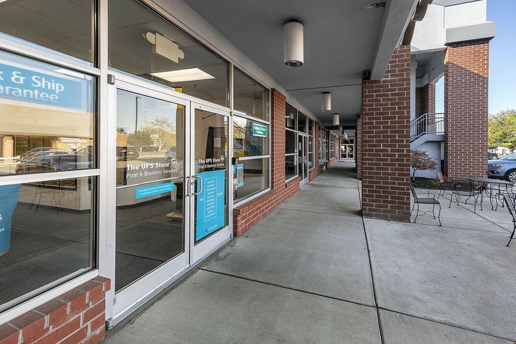 1143 Oak Ridge Tpke #105