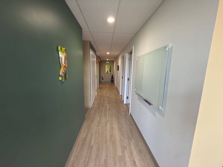 553 40 Street South, Unit 1