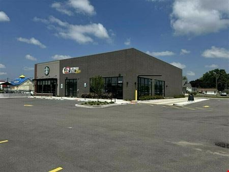 Preview of commercial space at 4921 W Western Ave