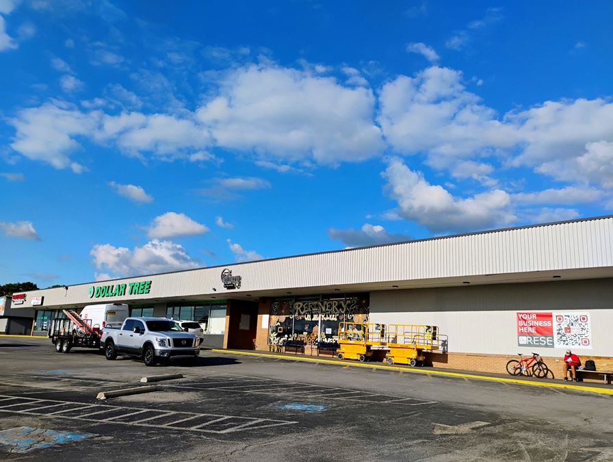 Clarksville Square - Clarksville, TN