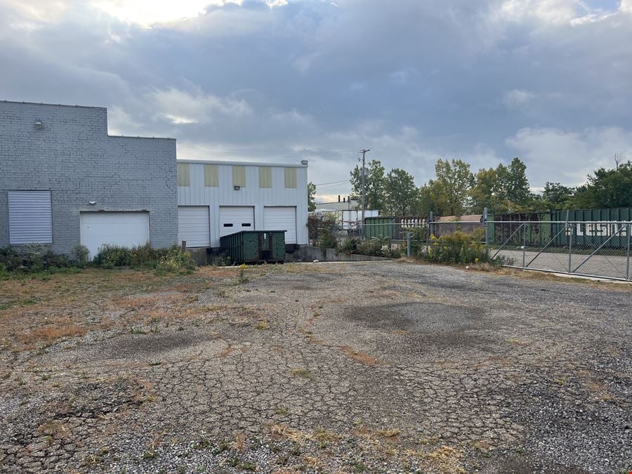 400 Cherry Ave SE
