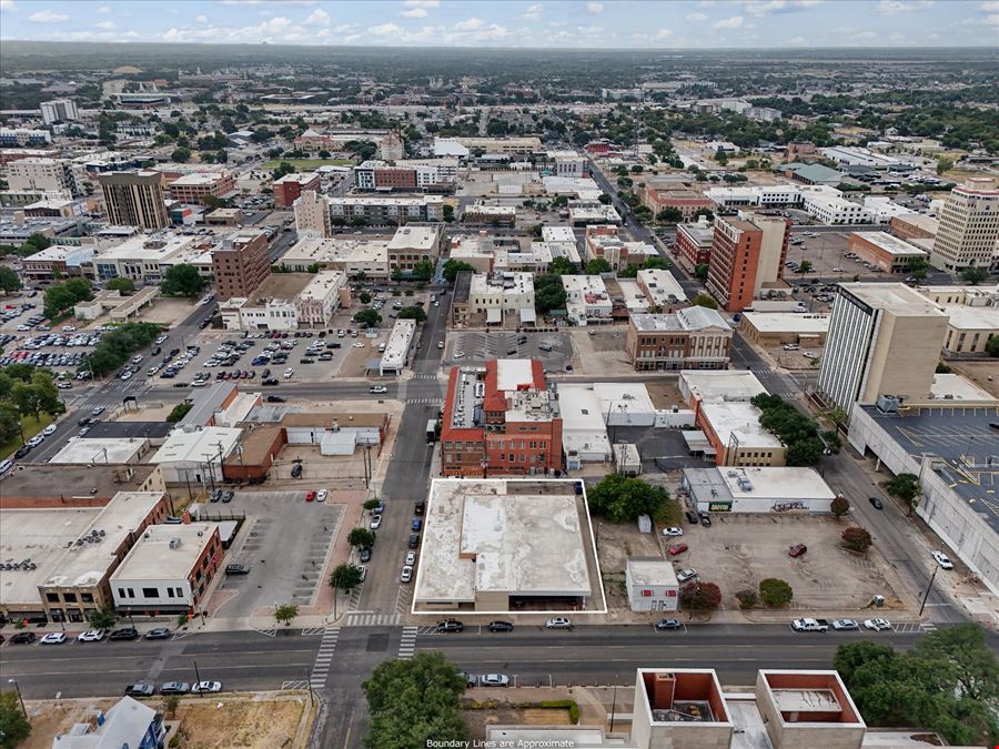 700 Columbus Ave