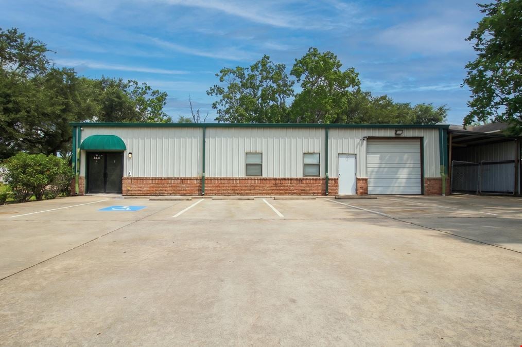 Newport 404/406 Flex - Office/warehouse space (twin warehouses)