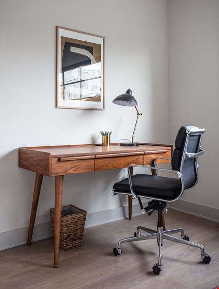 Preview of Coworking space for Rent at 627 North Larchmont Boulevard