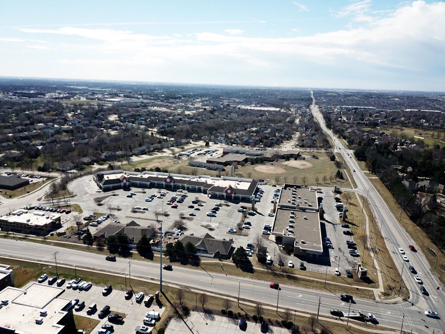 17819 Pierce St - Spring Ridge Plaza