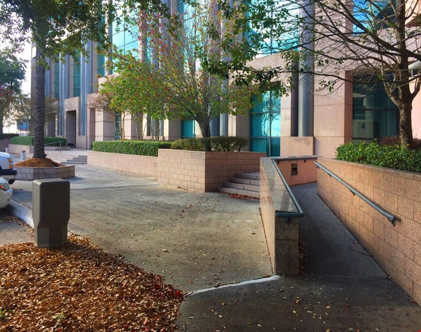Burns & Wilcox Center