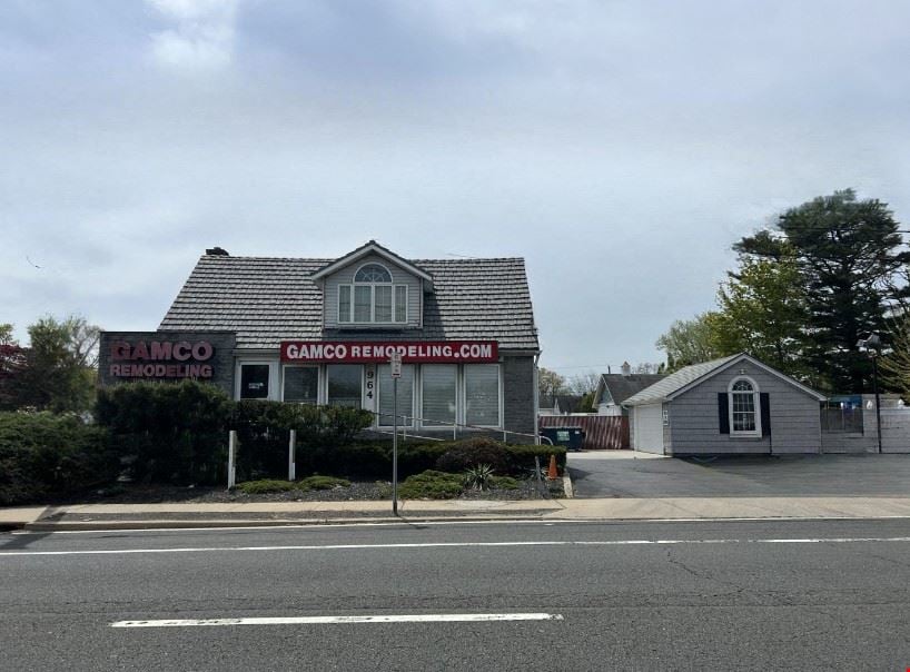 964 Sunrise Hwy