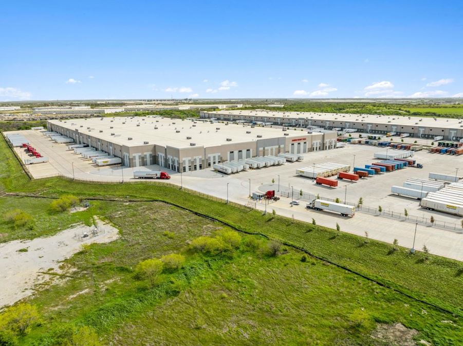 Intermodal Logistics Center Building 4