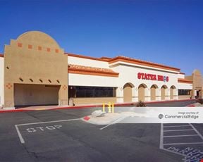 One Eleven La Quinta Shopping Center - 78700-78710 State Route 111