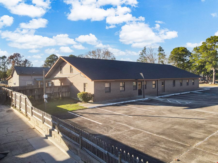 Former Medical Office Building with Ample Parking