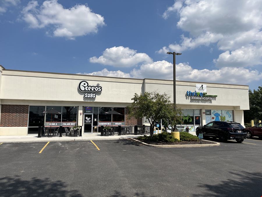 Retail Outlot Space in Jewel-Anchored Center