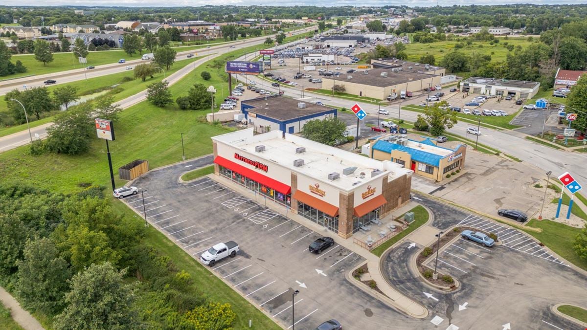Premier Retail Visibility on Hwy 52