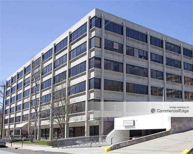 Jenkintown Plaza