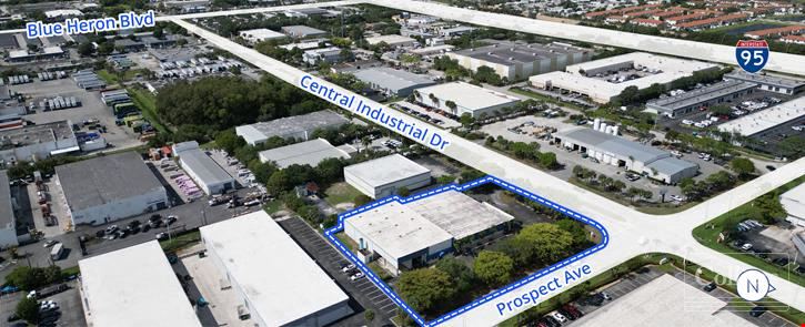 Freestanding ±21,590 SF Industrial Space with Dock High & Grade Level Loading