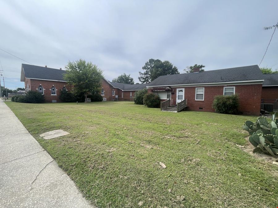714 E Cumberland Street Dunn