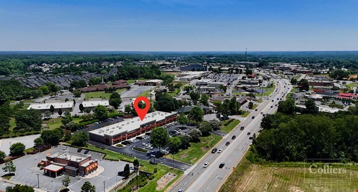 ±2,024-SF Retail Suite Located on Greenville’s Busiest Corridor