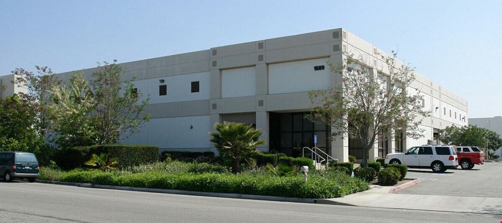 Preview of Industrial space for Rent at 1689 S Parco Ave