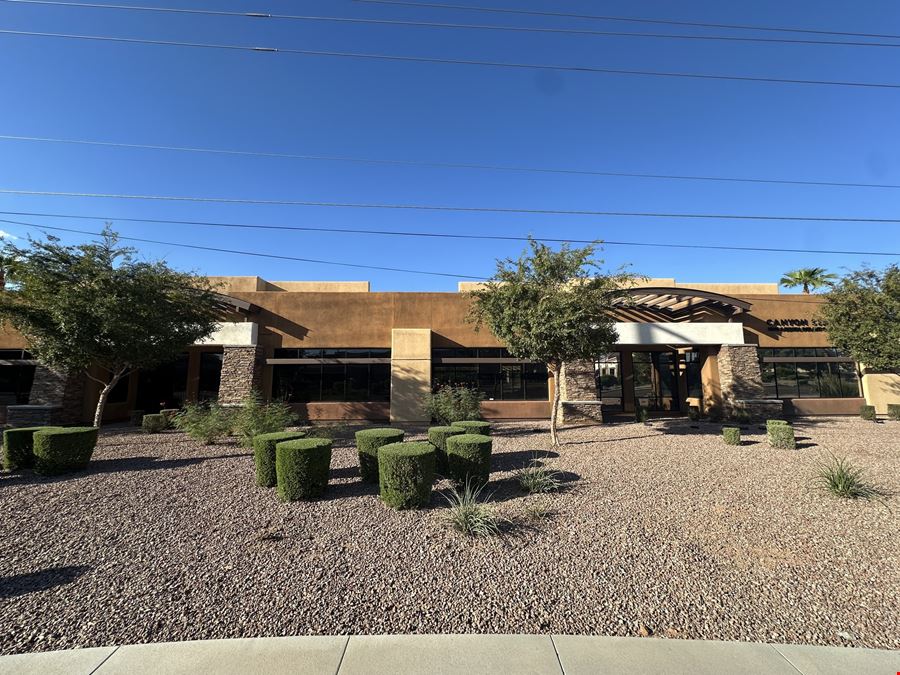 1460 W Elliot Rd # 104
