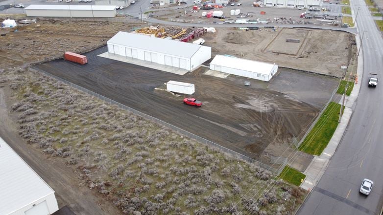 Preview of Industrial space for Rent at 2205 North Commercial Ave