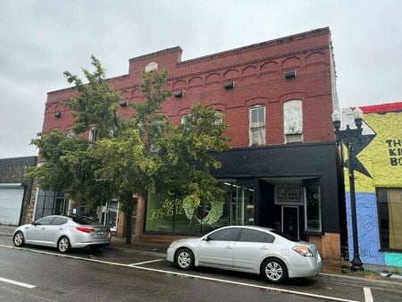 Preview of commercial space at 1736 North Main Street