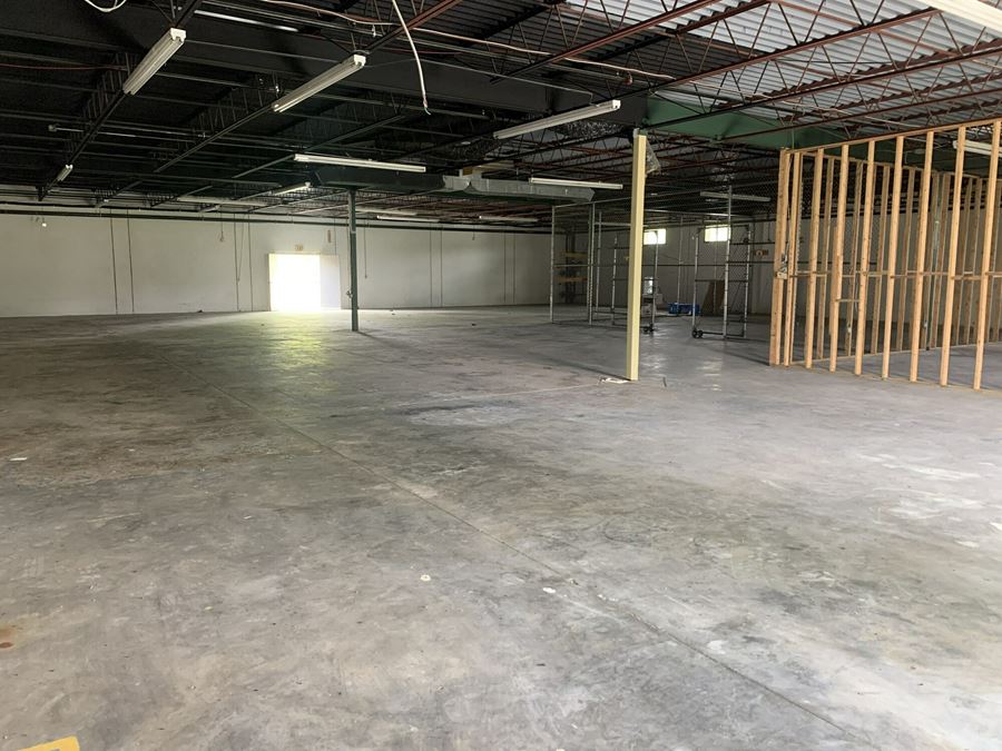 7500 sqft Warehouse/Storage