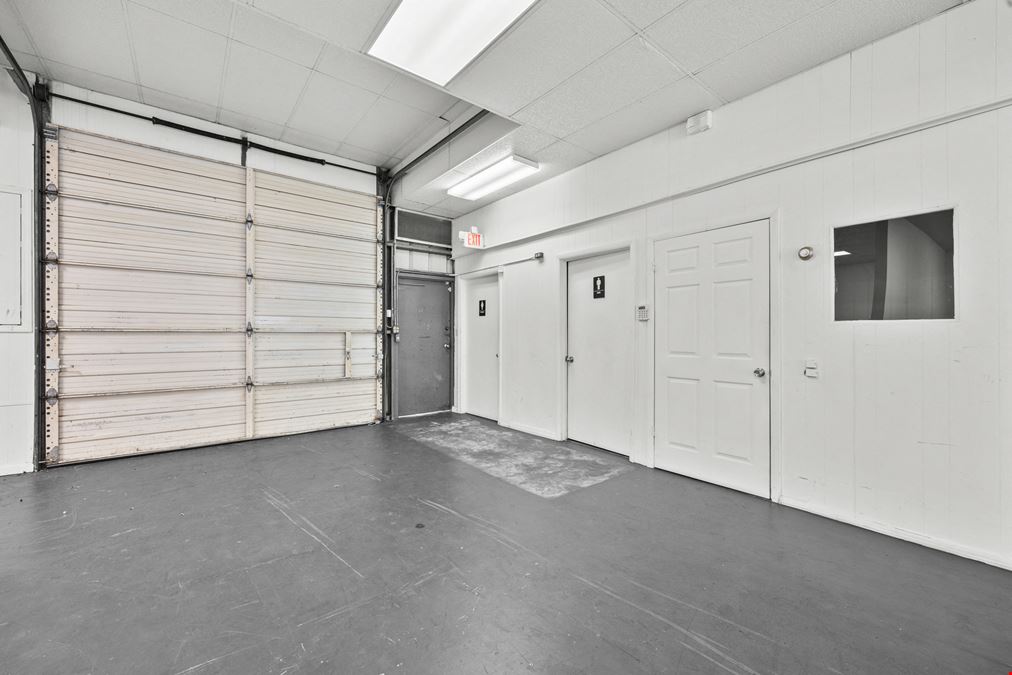 For Lease | Versatile Commercial Building with Bonus Warehouse Space Potential