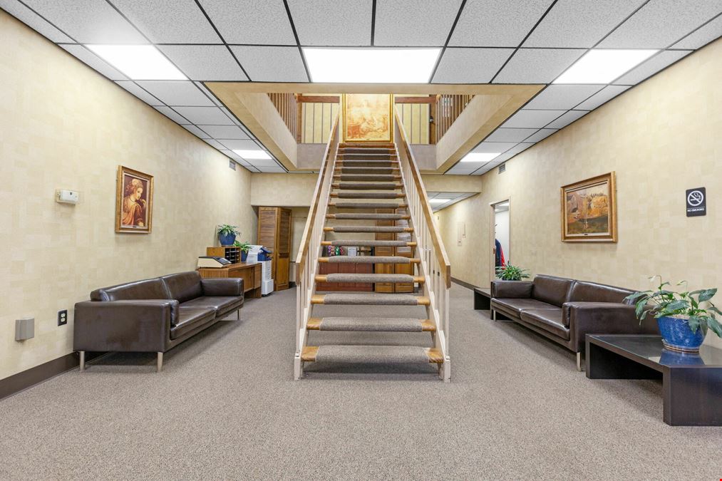 225 Industrial Dr