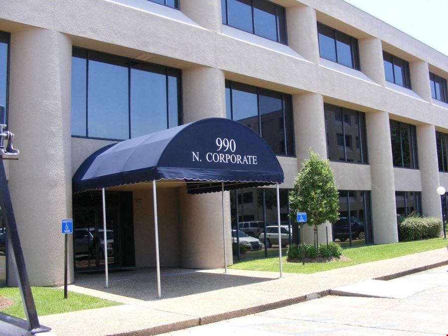 Office & Retail Opportunity in Elmwood