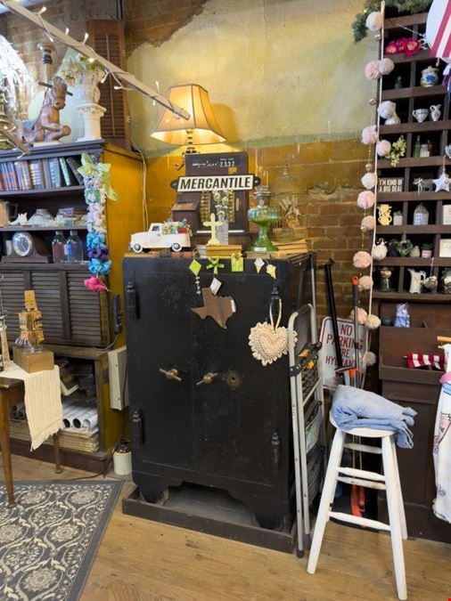 Historic Retail Investment