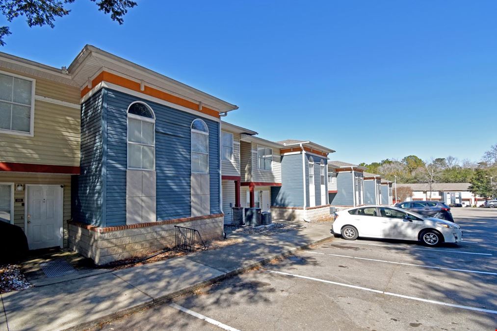 The Artisan Luxury Townhomes