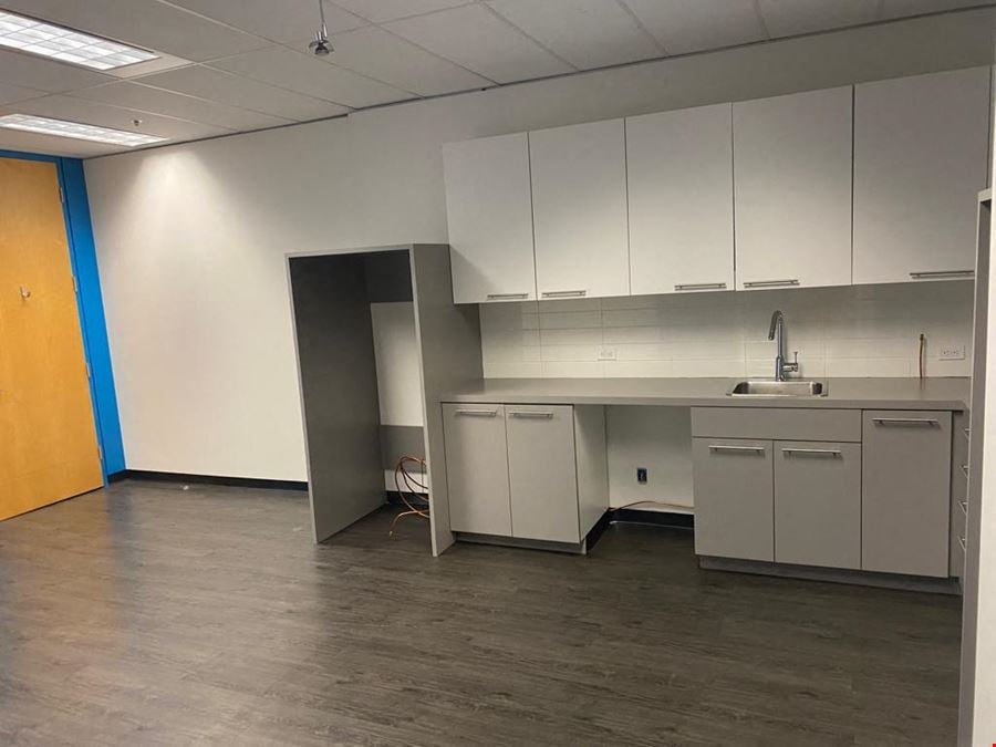 9,761 sqft private office space for rent in Markham