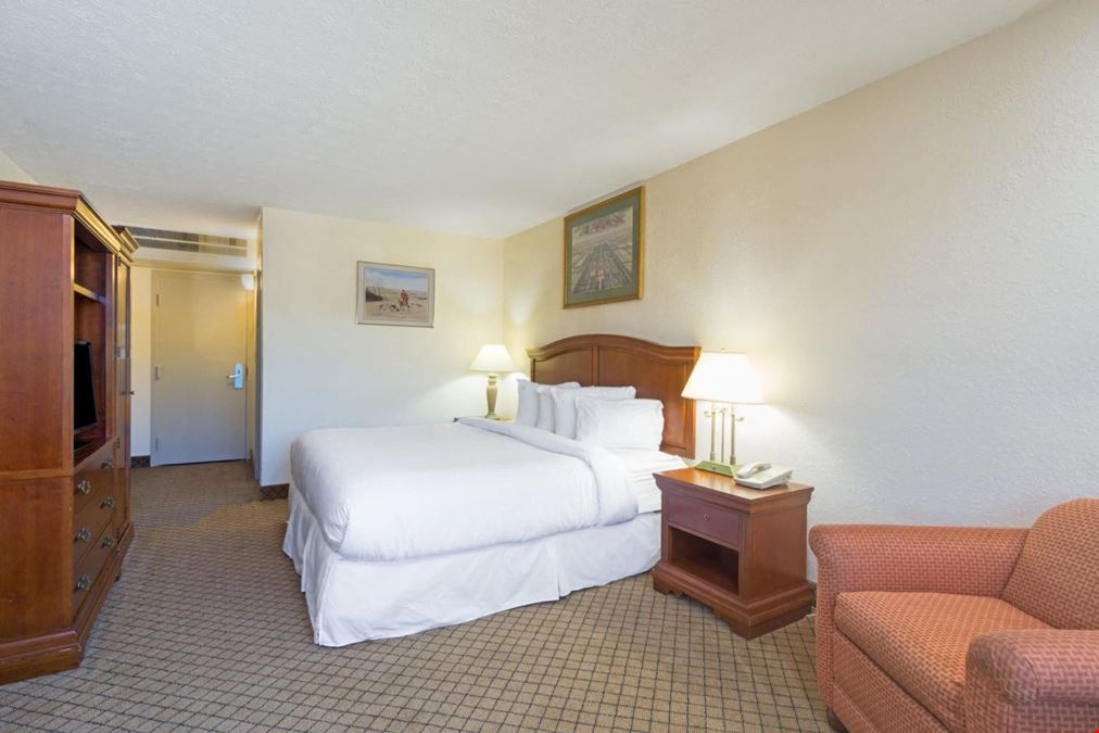 Days Inn - Columbus Airport