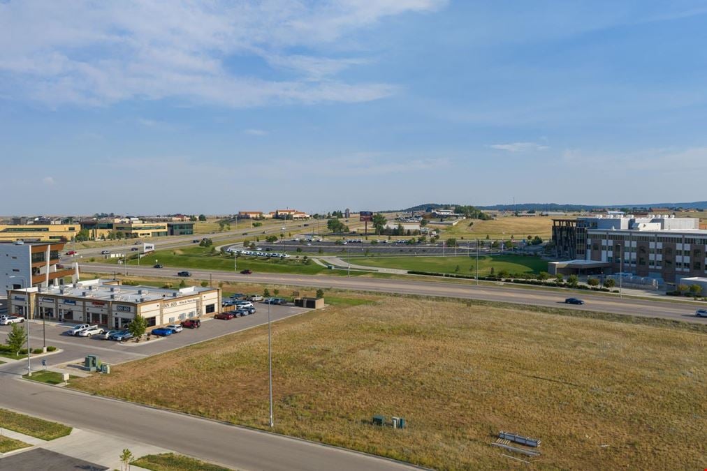 Flat commercial lot for sale