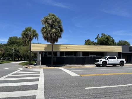 Preview of commercial space at 1814 Edgewater Drive