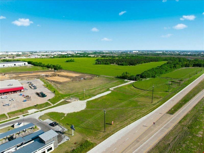 Commerce Park Pads