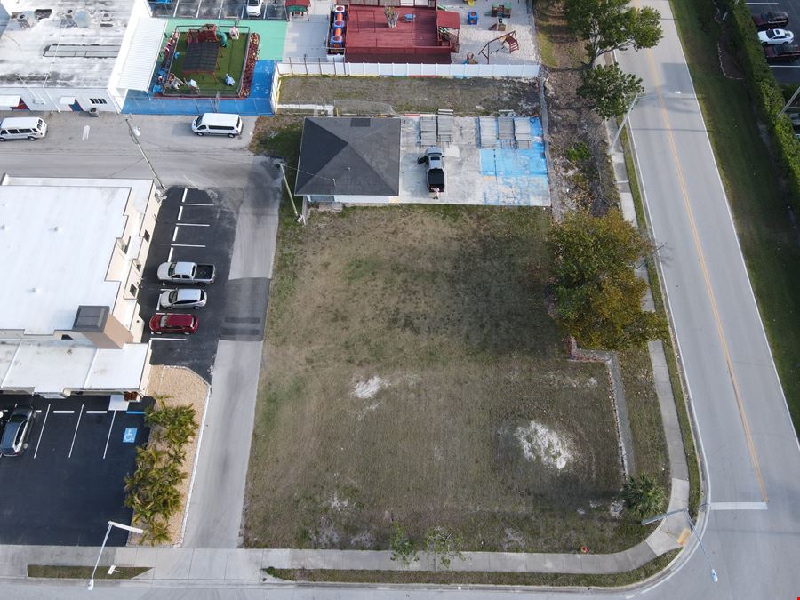 4710 SE 17th Place Cape Coral