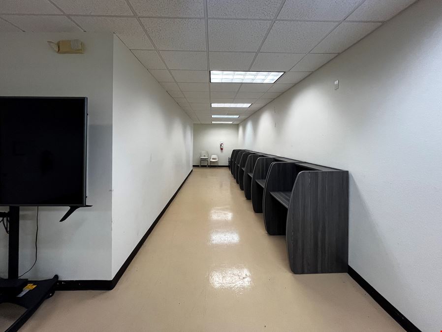 325 E Baseline Rd