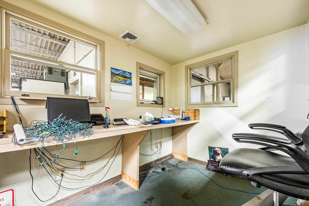 295B Windy Bush Road