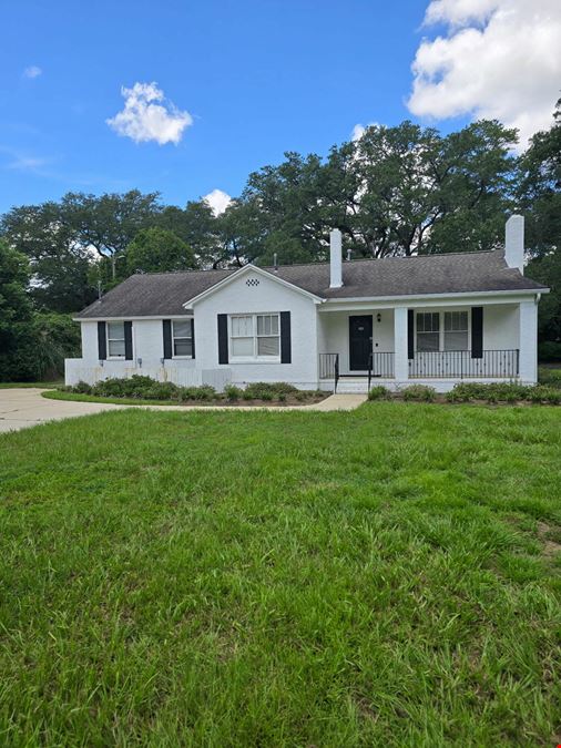 1934 Dellwood Dr