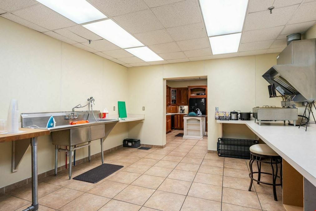 Flex property in Butchertown For Sale or Lease