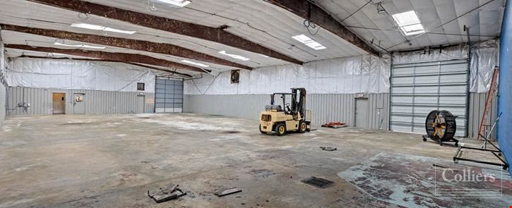 ±7,800-SF Industrial Building With Large Laydown Yard