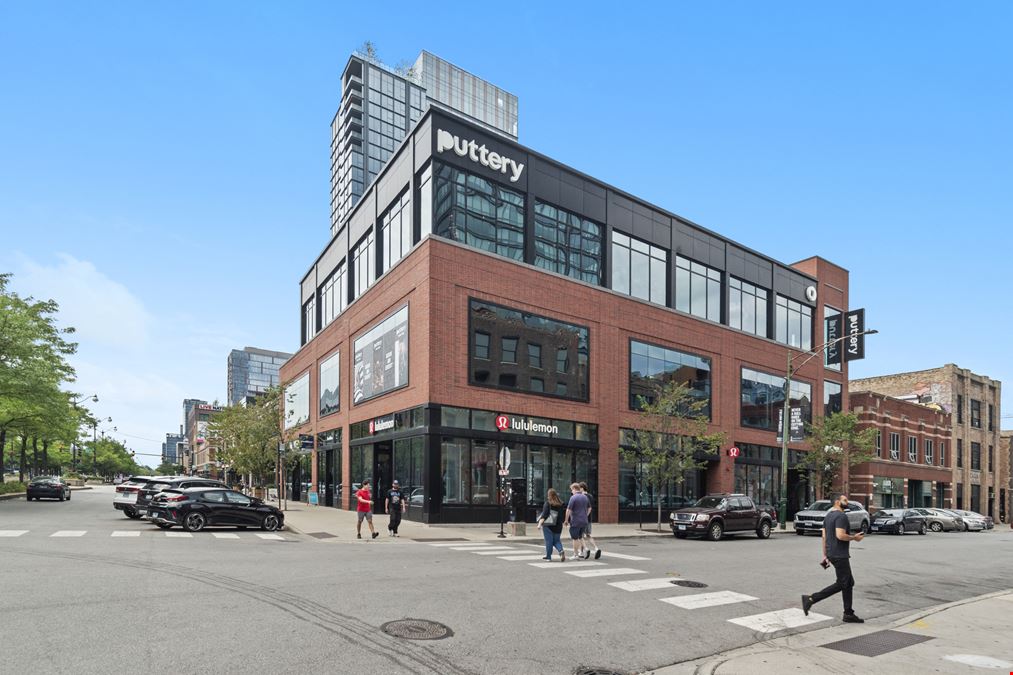 Best  Retail Building in Fulton Market